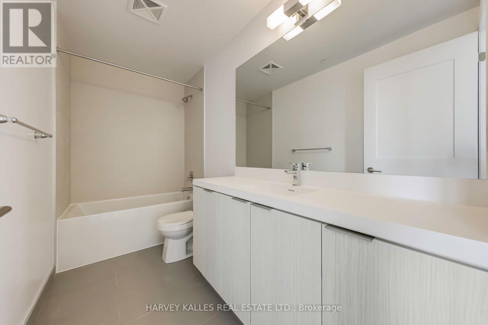 LPH19 - 50 DUNFIELD AVENUE