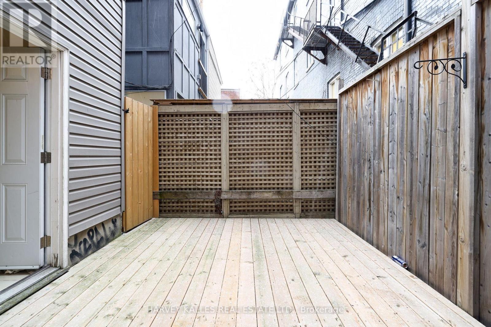 530 RICHMOND STREET W