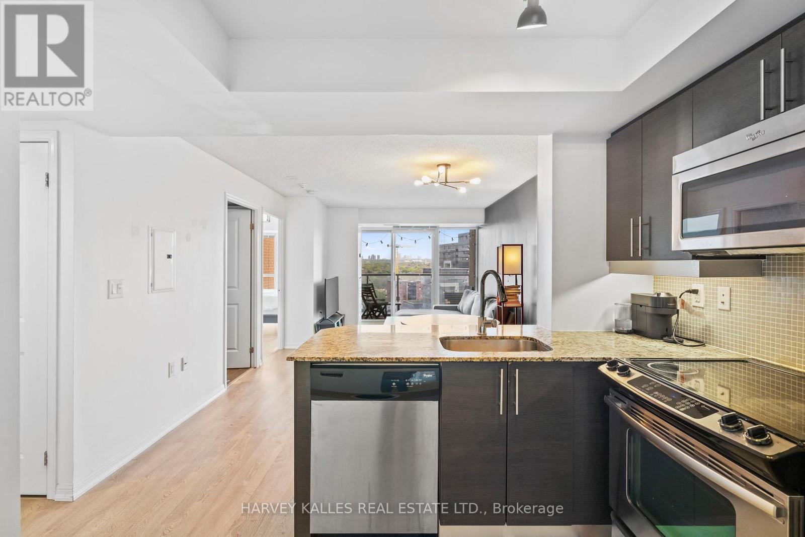 1316 - 125 WESTERN BATTERY ROAD