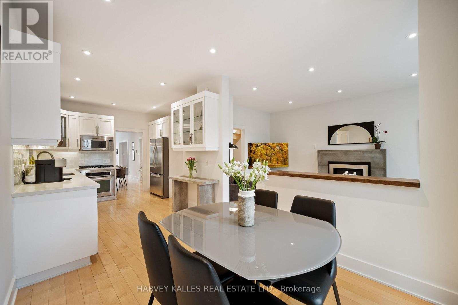 434 BEDFORD PARK AVENUE