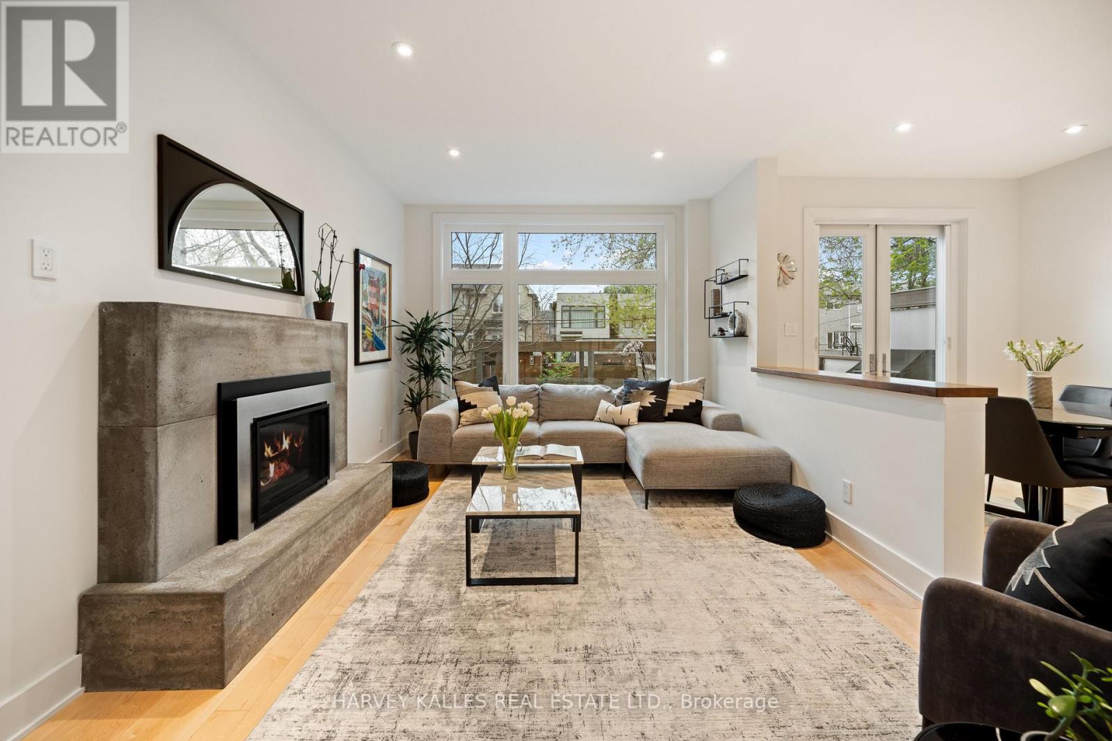 434 BEDFORD PARK AVENUE