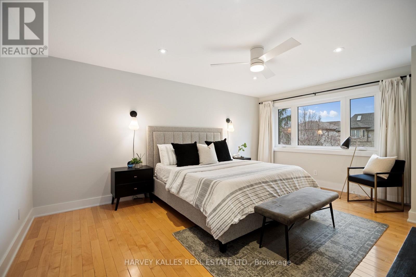434 BEDFORD PARK AVENUE