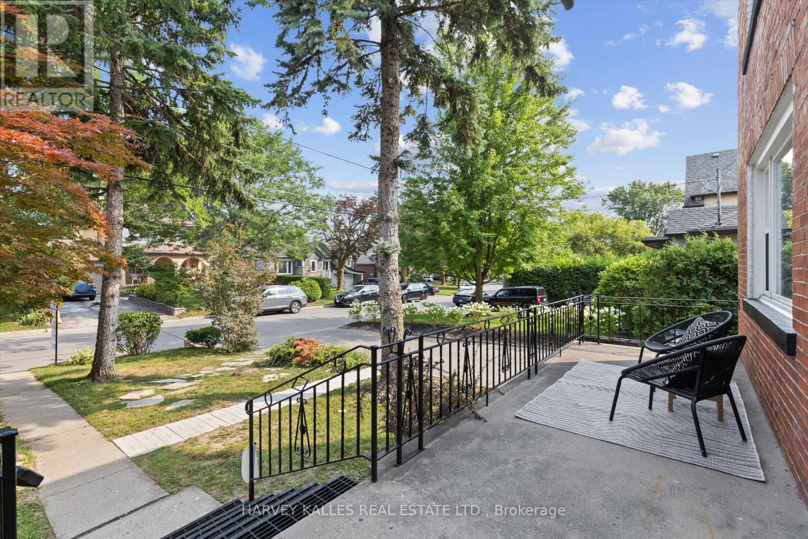 84 LYNNHAVEN ROAD