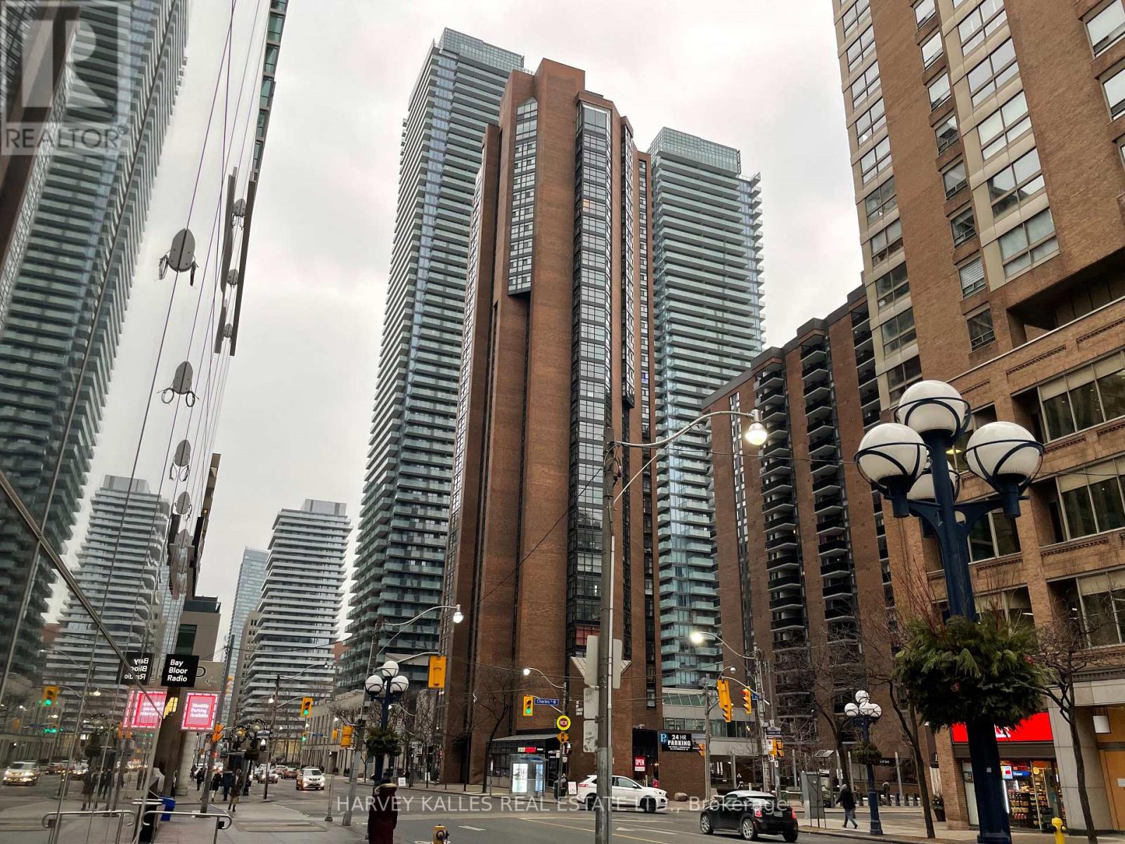 3101 - 55 CHARLES STREET W
