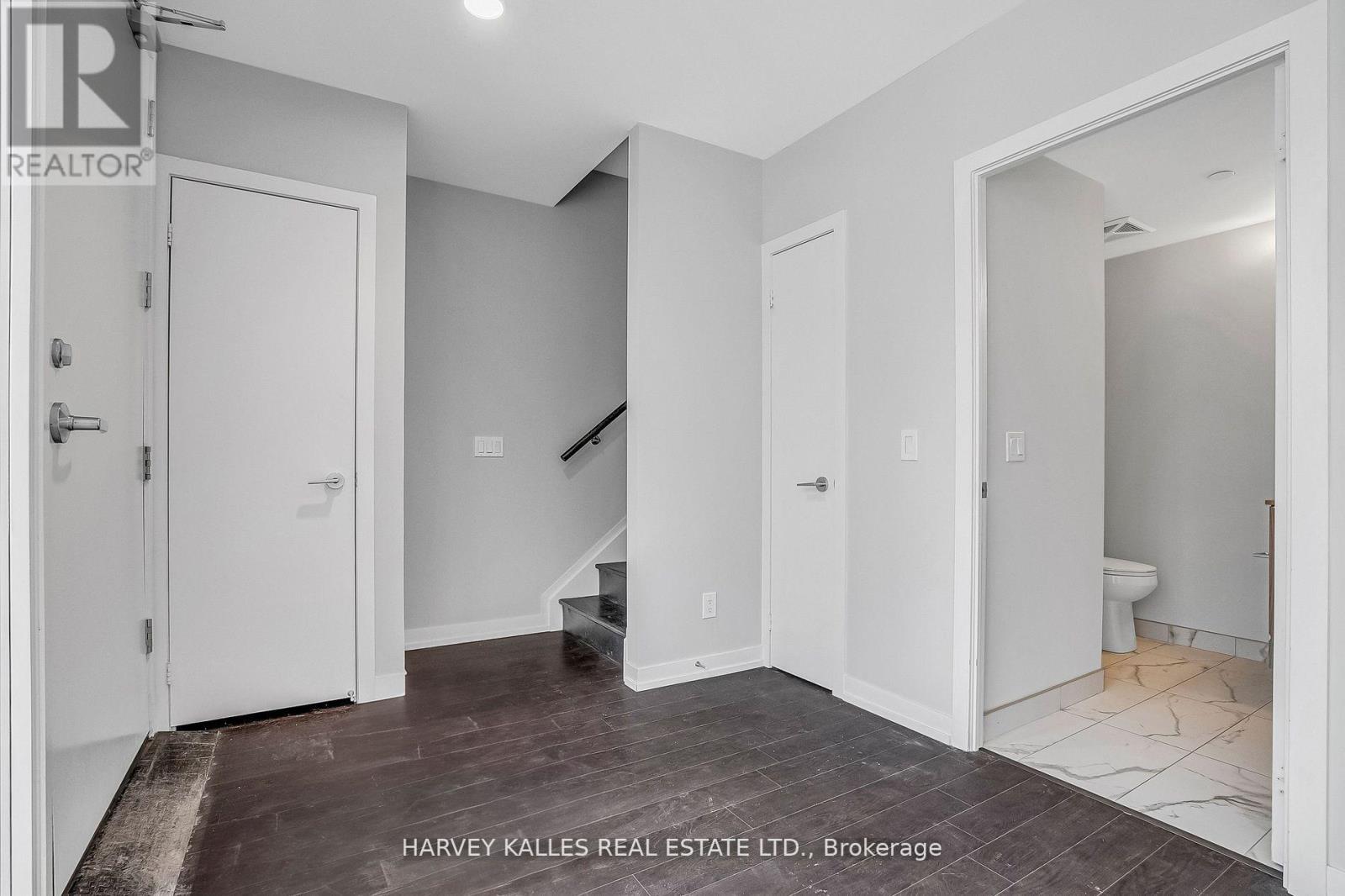 TH5 - 85 WOOD STREET