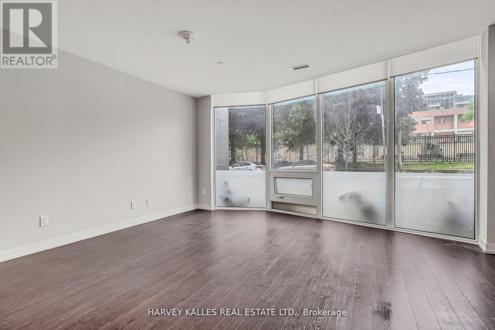 TH5 - 85 WOOD STREET
