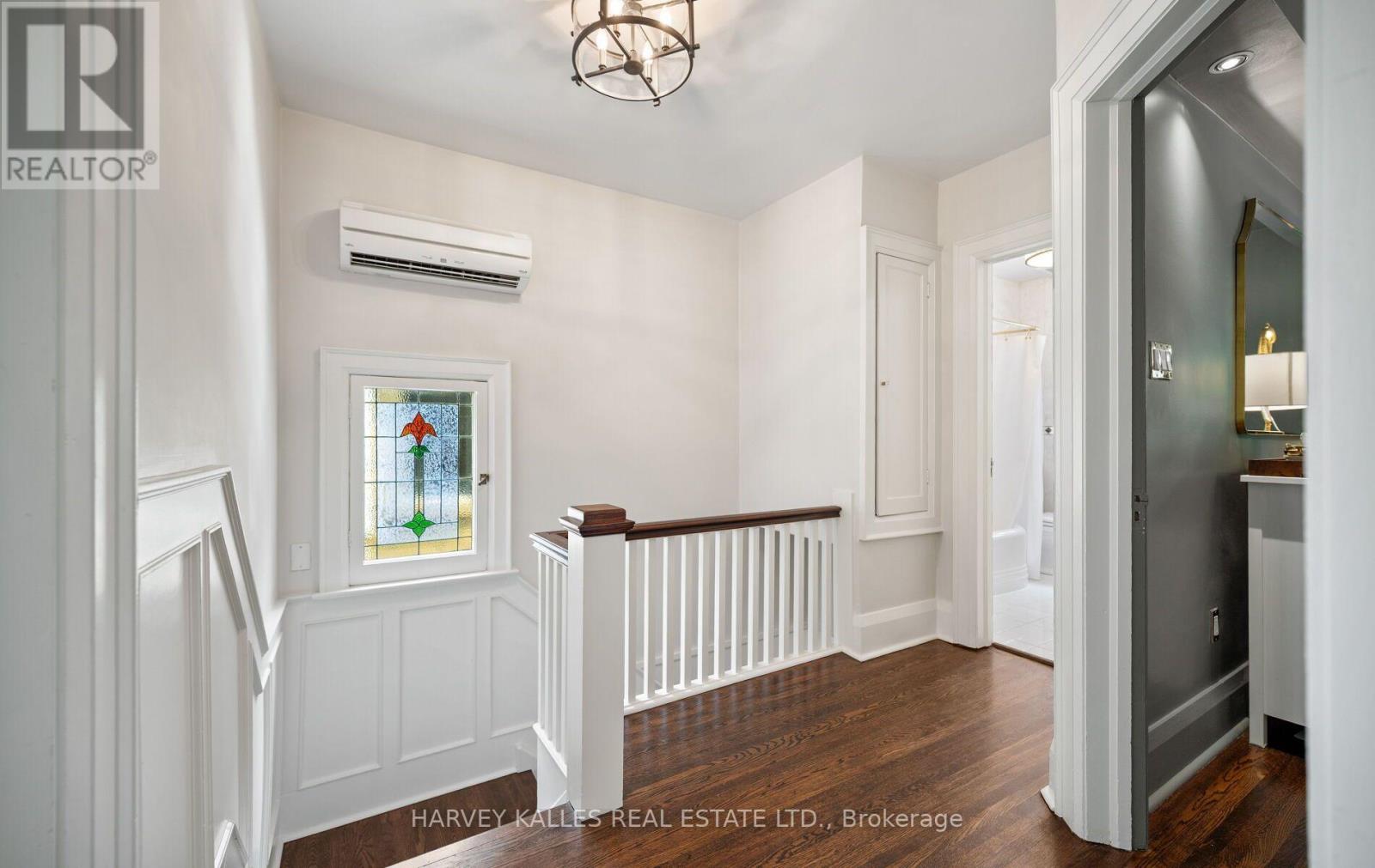 494 ROSELAWN AVENUE