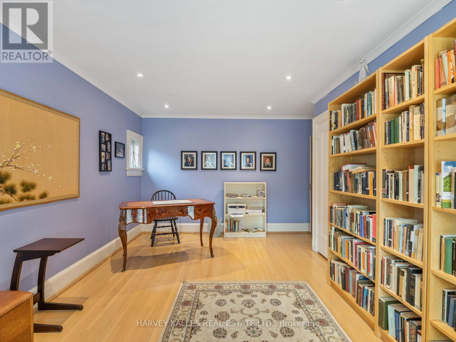 14 DEWBOURNE AVENUE