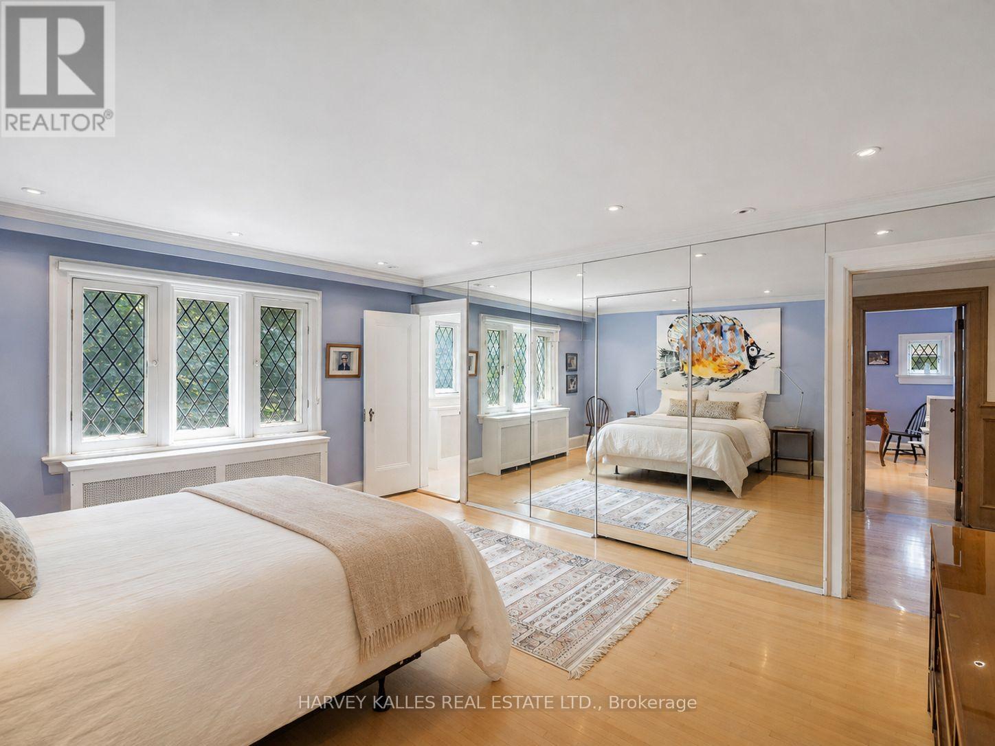 14 DEWBOURNE AVENUE