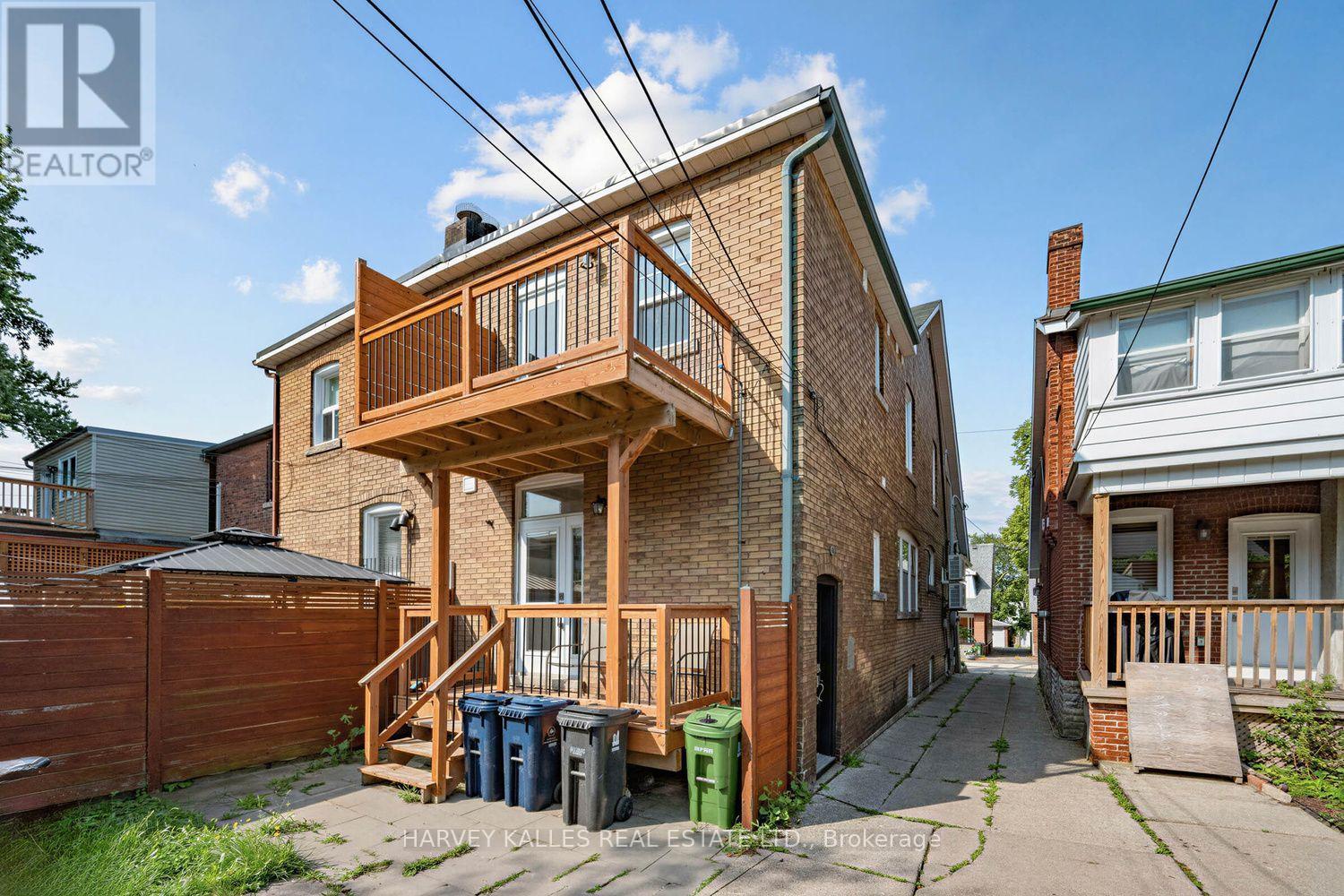 61 APPLETON AVENUE
