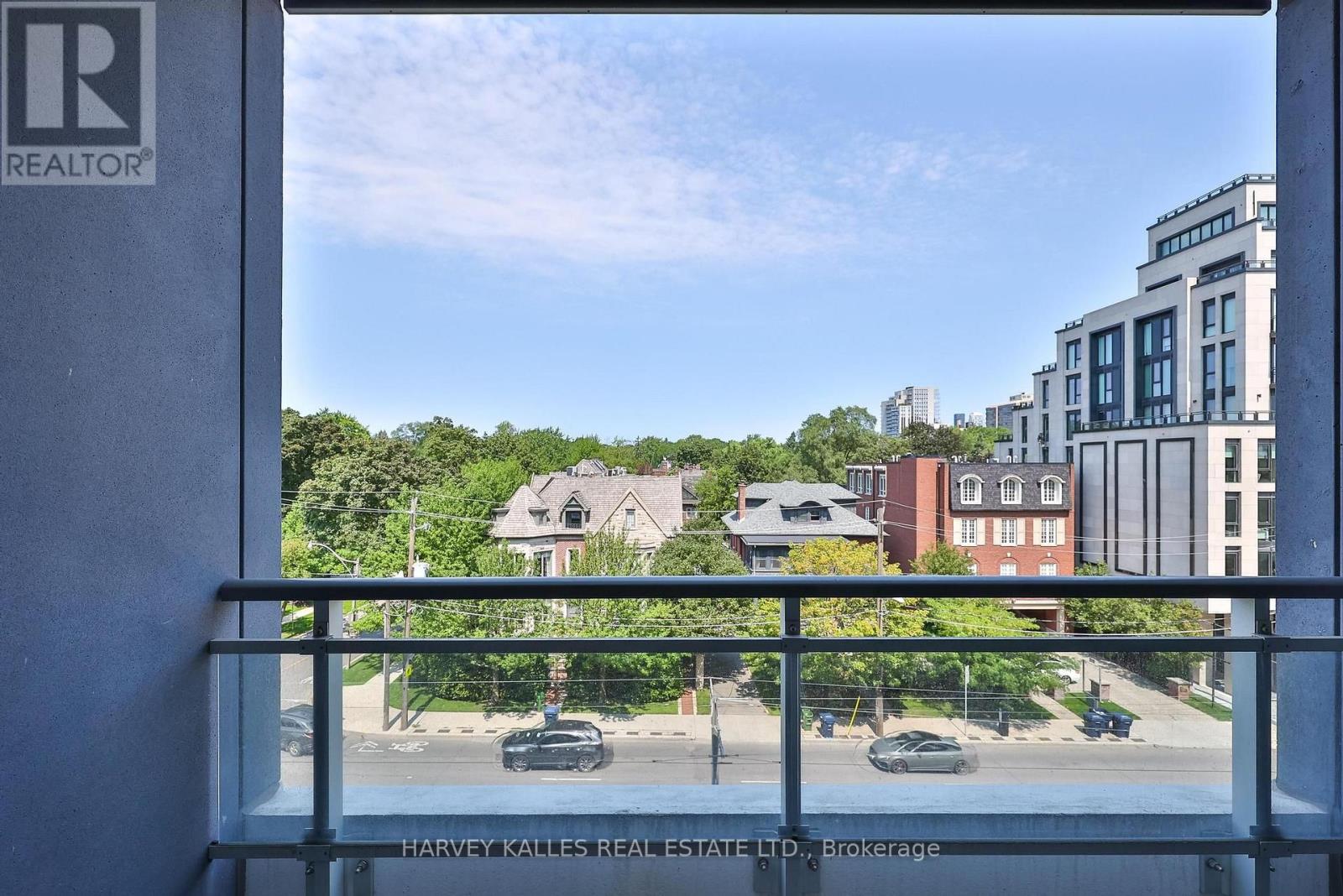 410 - 223 ST CLAIR AVENUE W