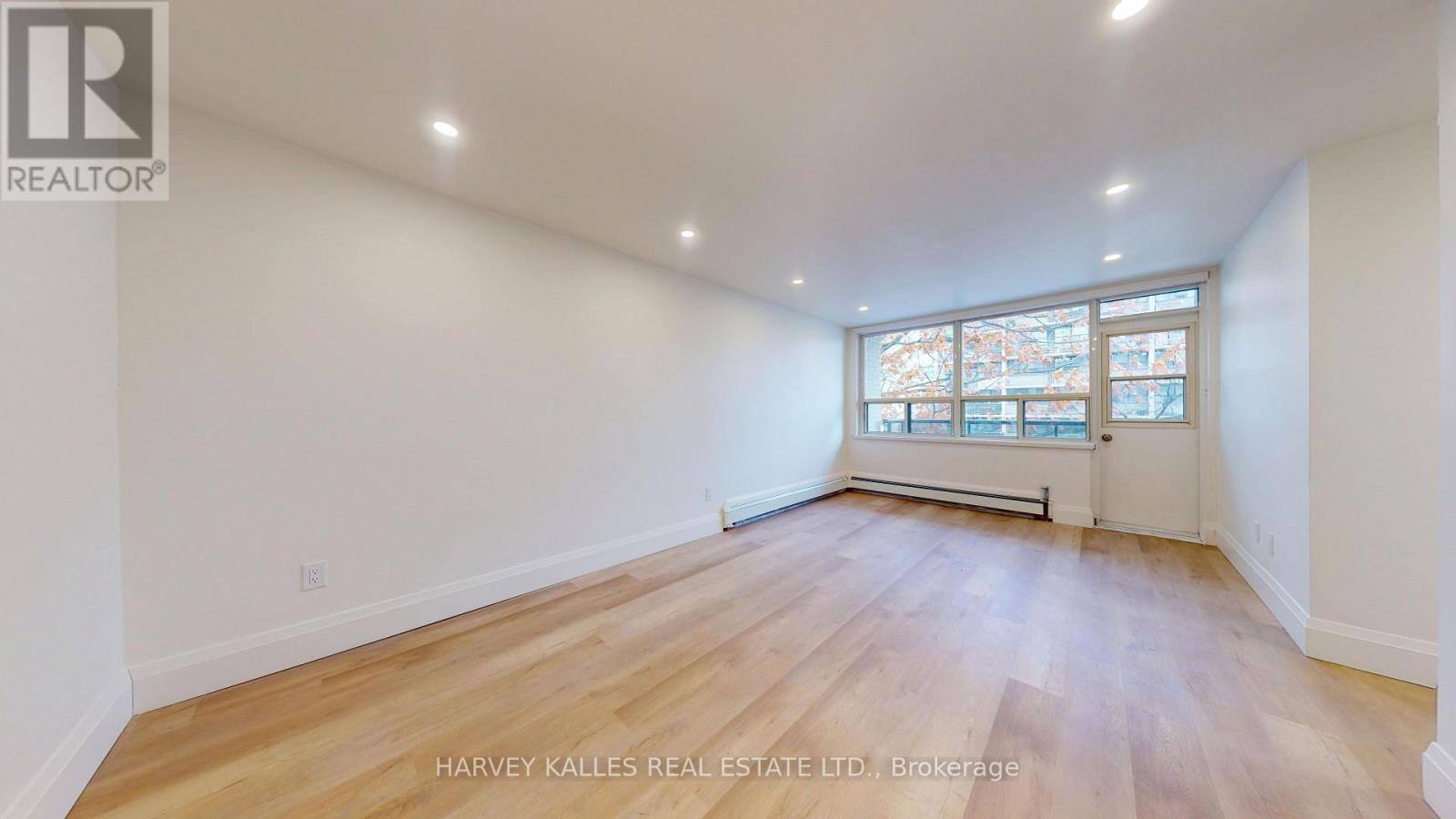 12 - 1 MARQUETTE AVENUE