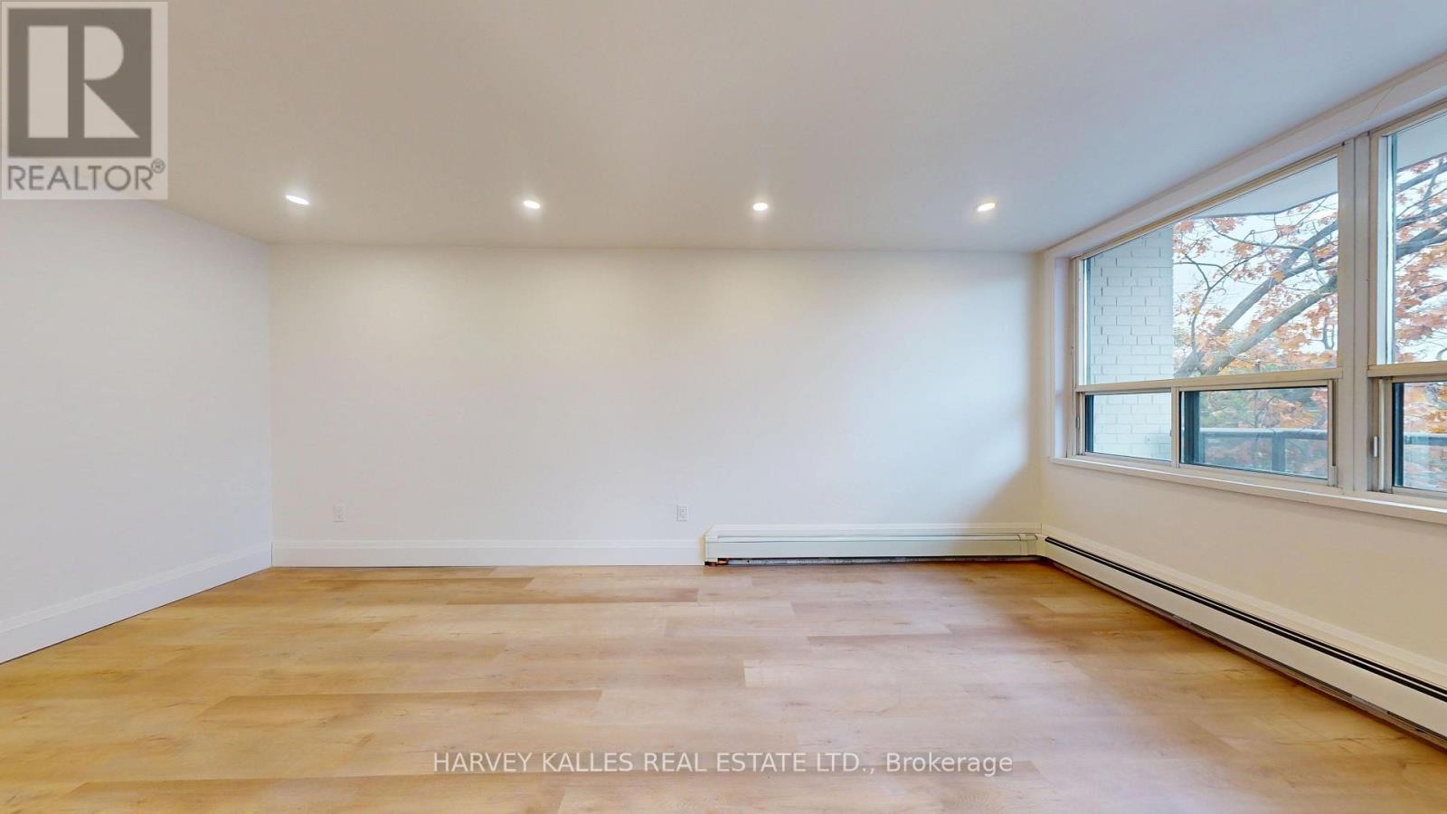 12 - 1 MARQUETTE AVENUE