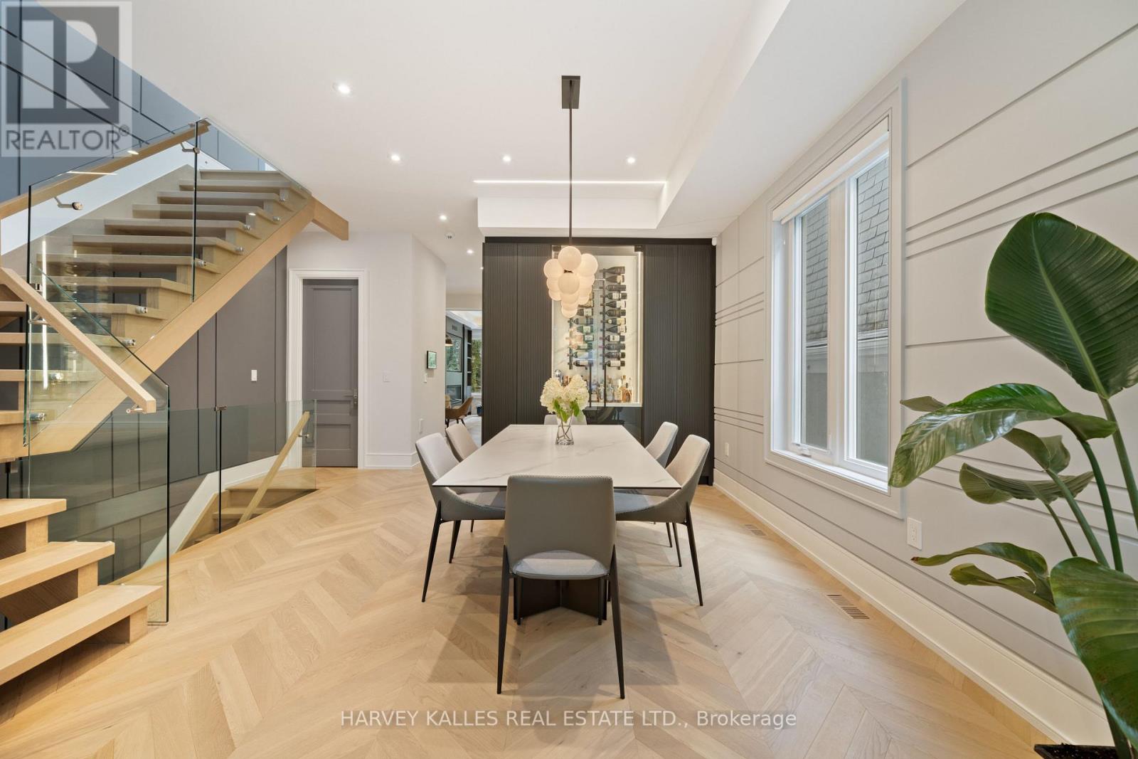 84 FLORENCE AVENUE