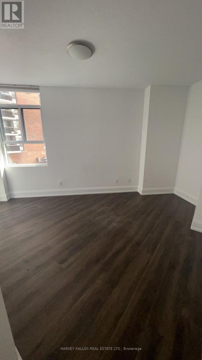 203 - 55 CHARLES STREET W