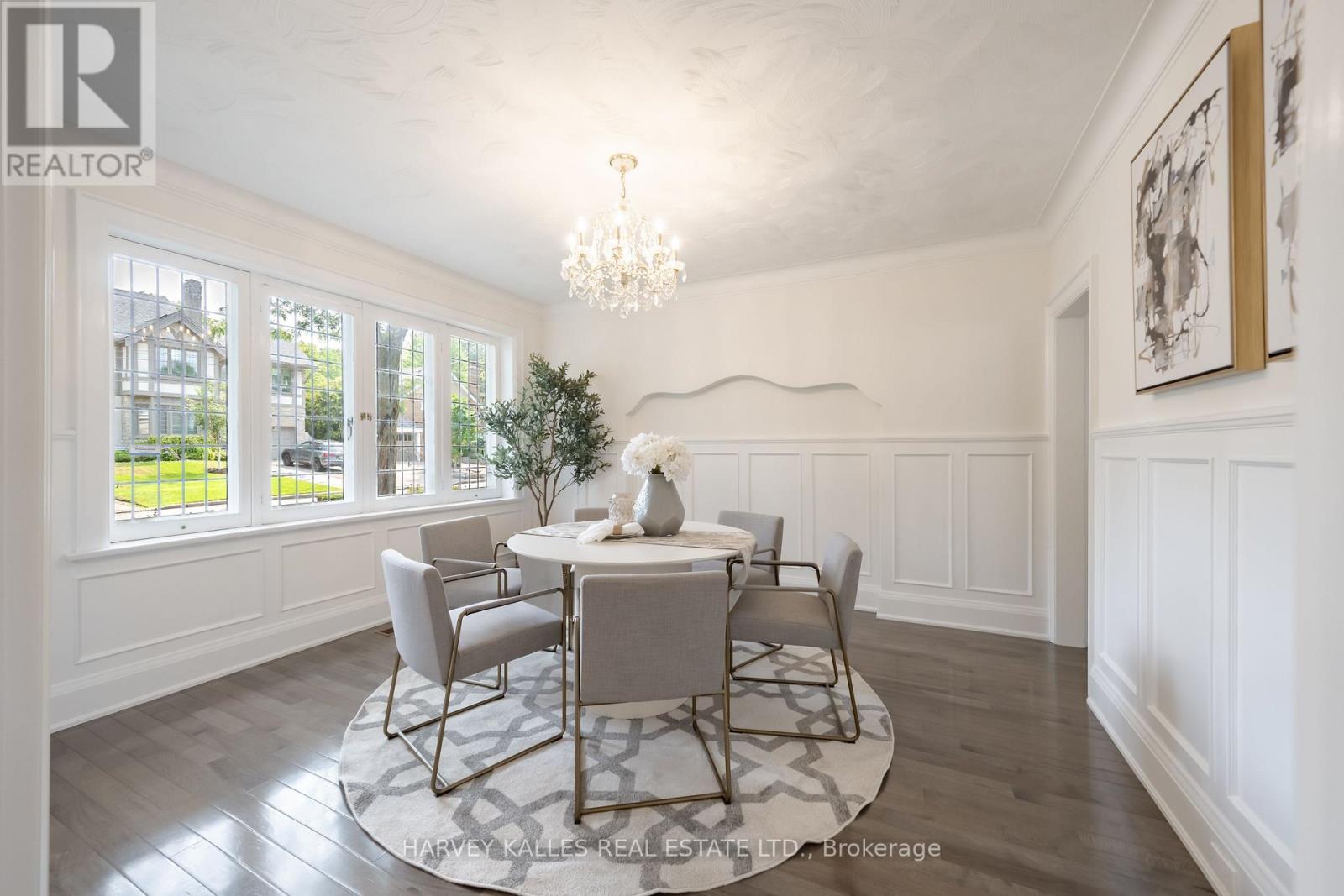6 BROWSIDE AVENUE