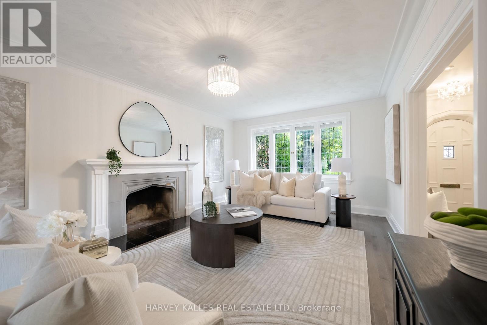 6 BROWSIDE AVENUE