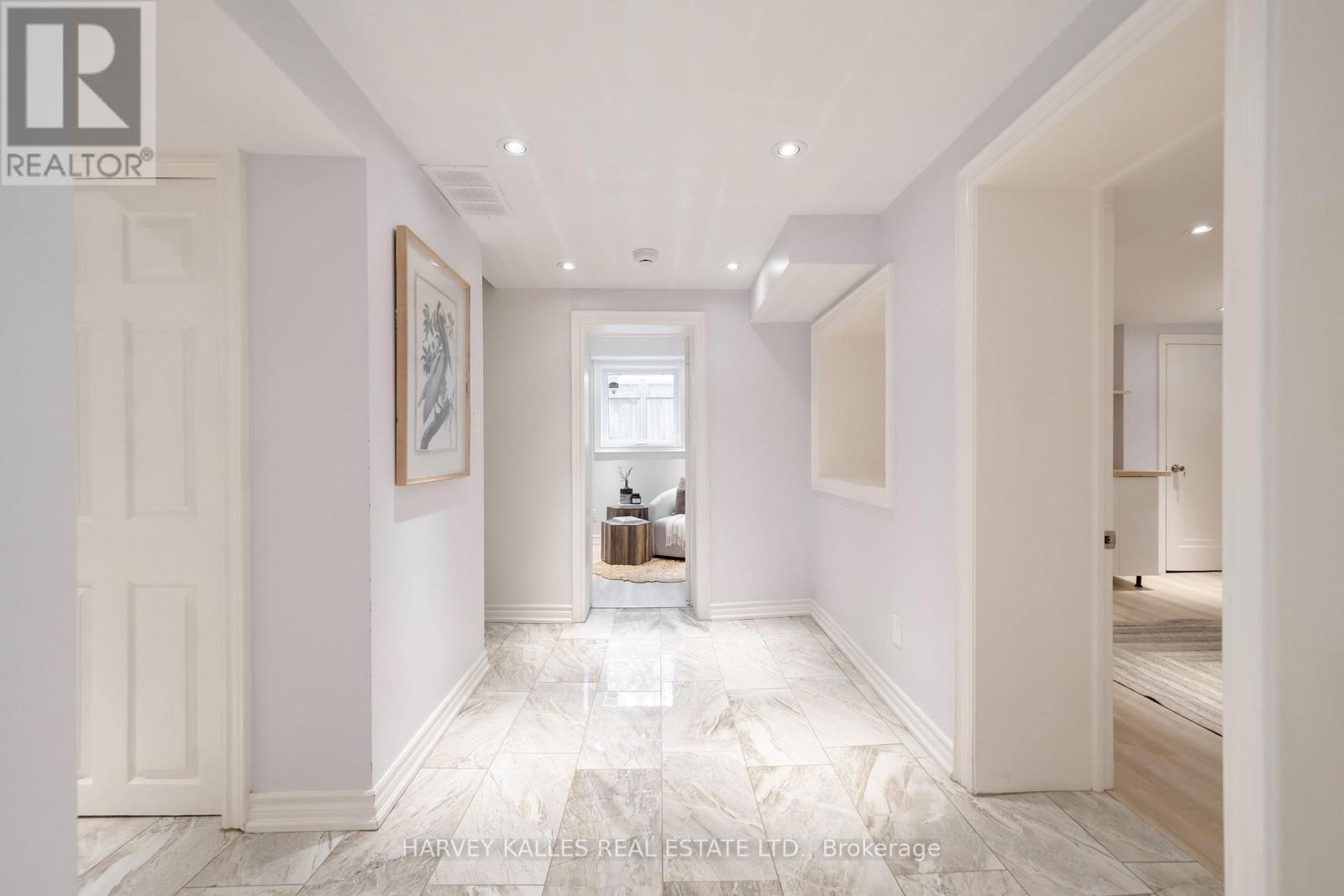 6 BROWSIDE AVENUE