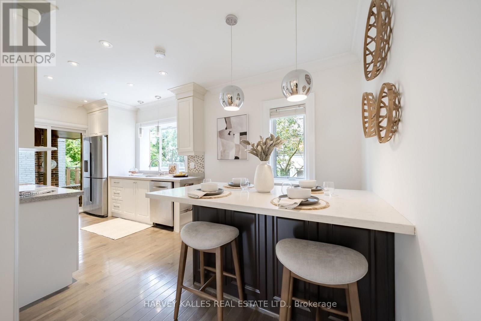 6 BROWSIDE AVENUE