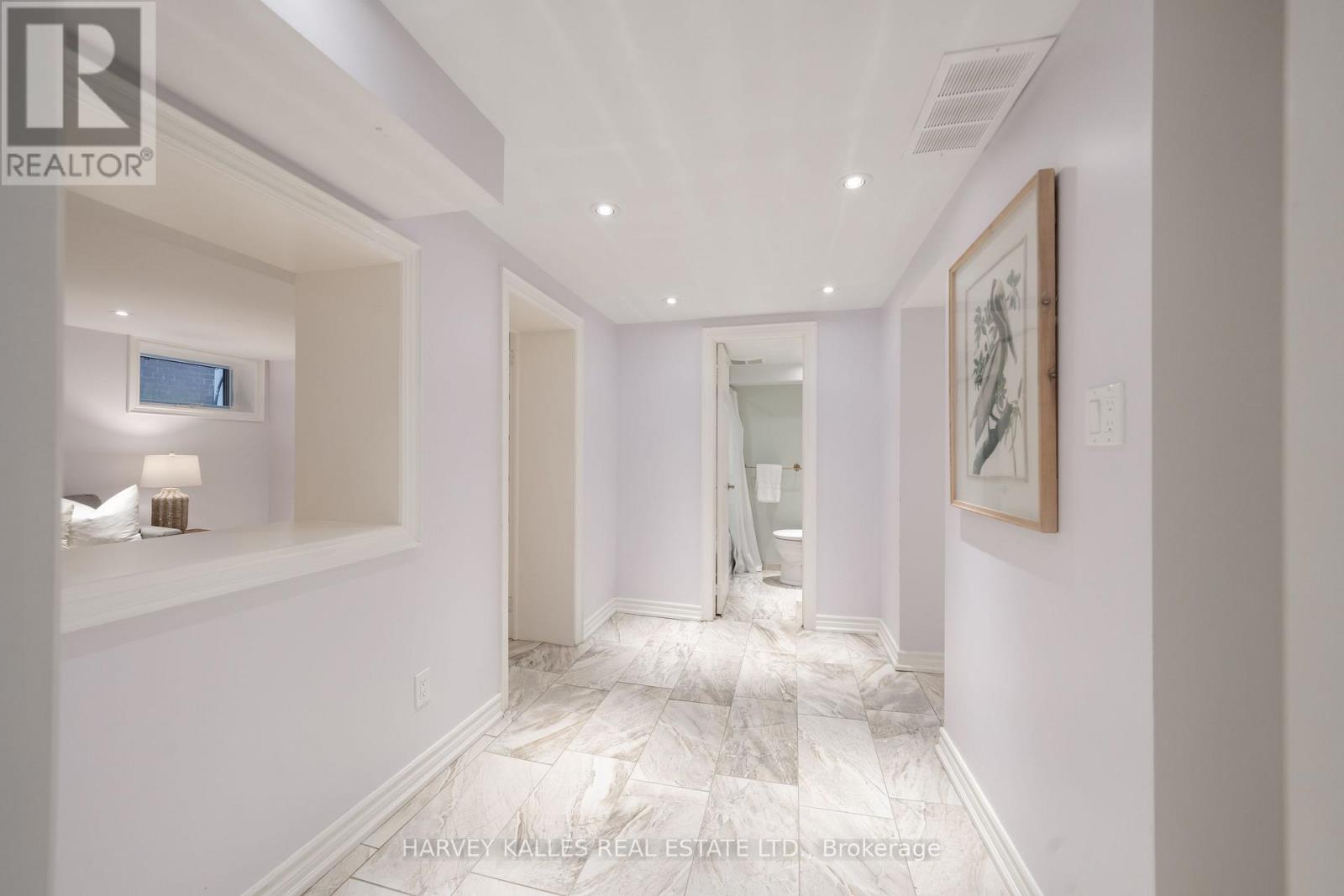 6 BROWSIDE AVENUE