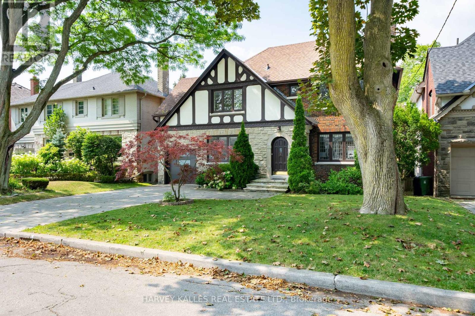6 BROWSIDE AVENUE