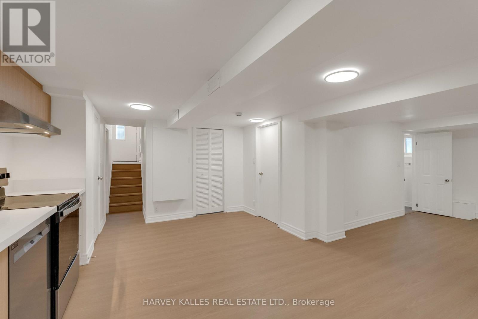 106 FLORENCE AVENUE
