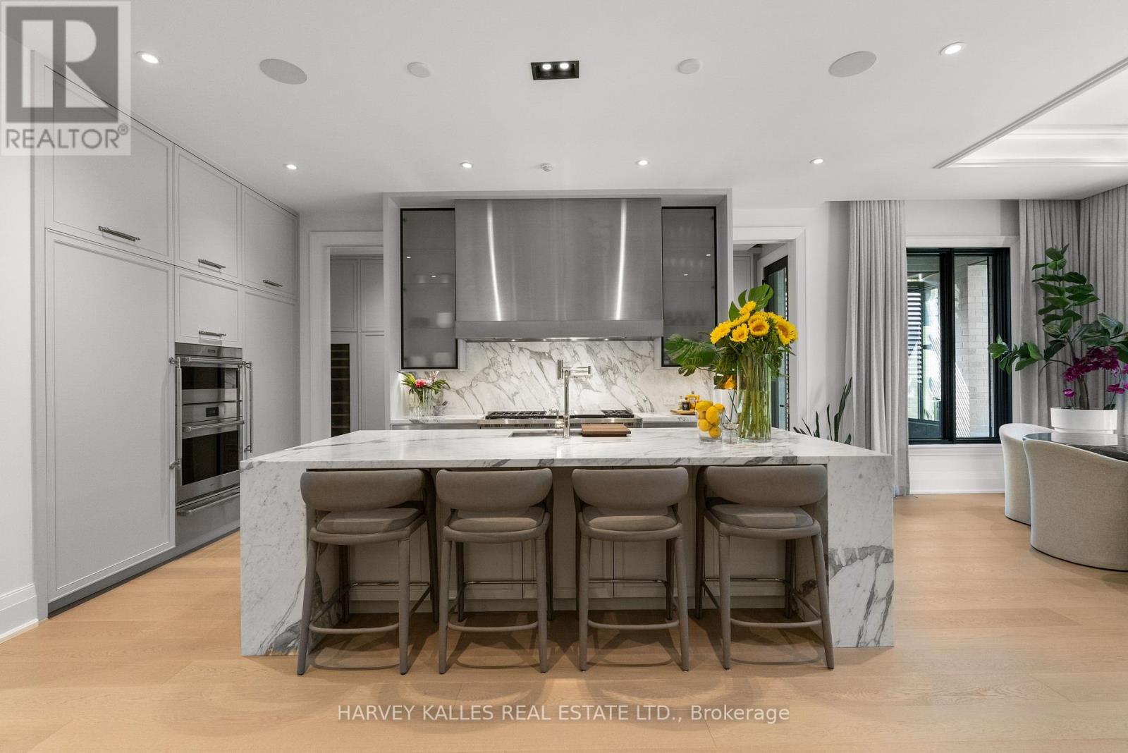 106 RICHVIEW AVENUE