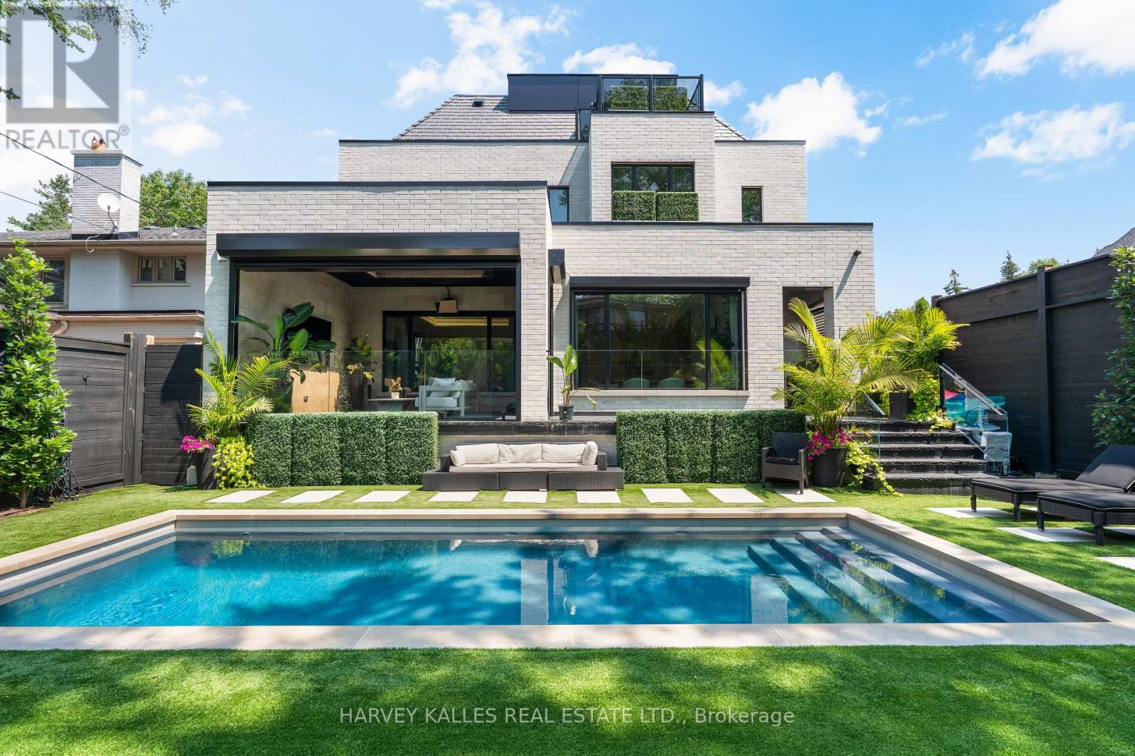 106 RICHVIEW AVENUE