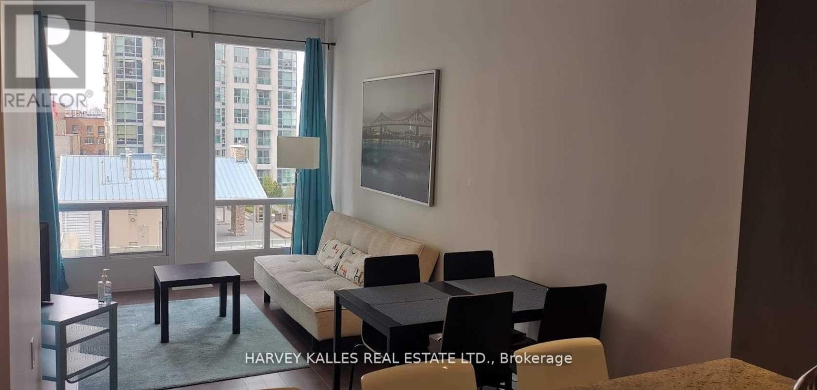 1603 - 85 BLOOR STREET E