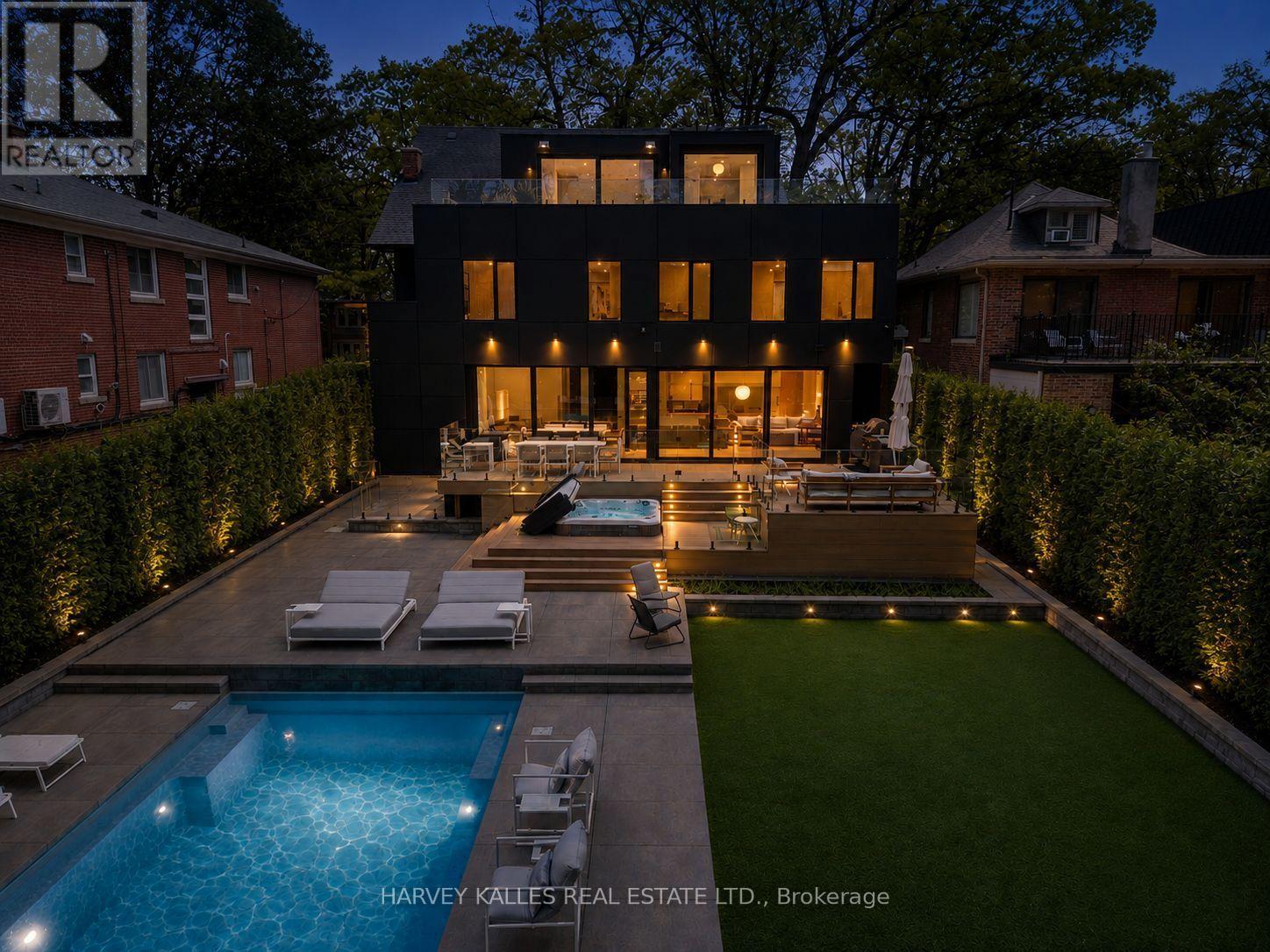 128 LYNDHURST AVENUE