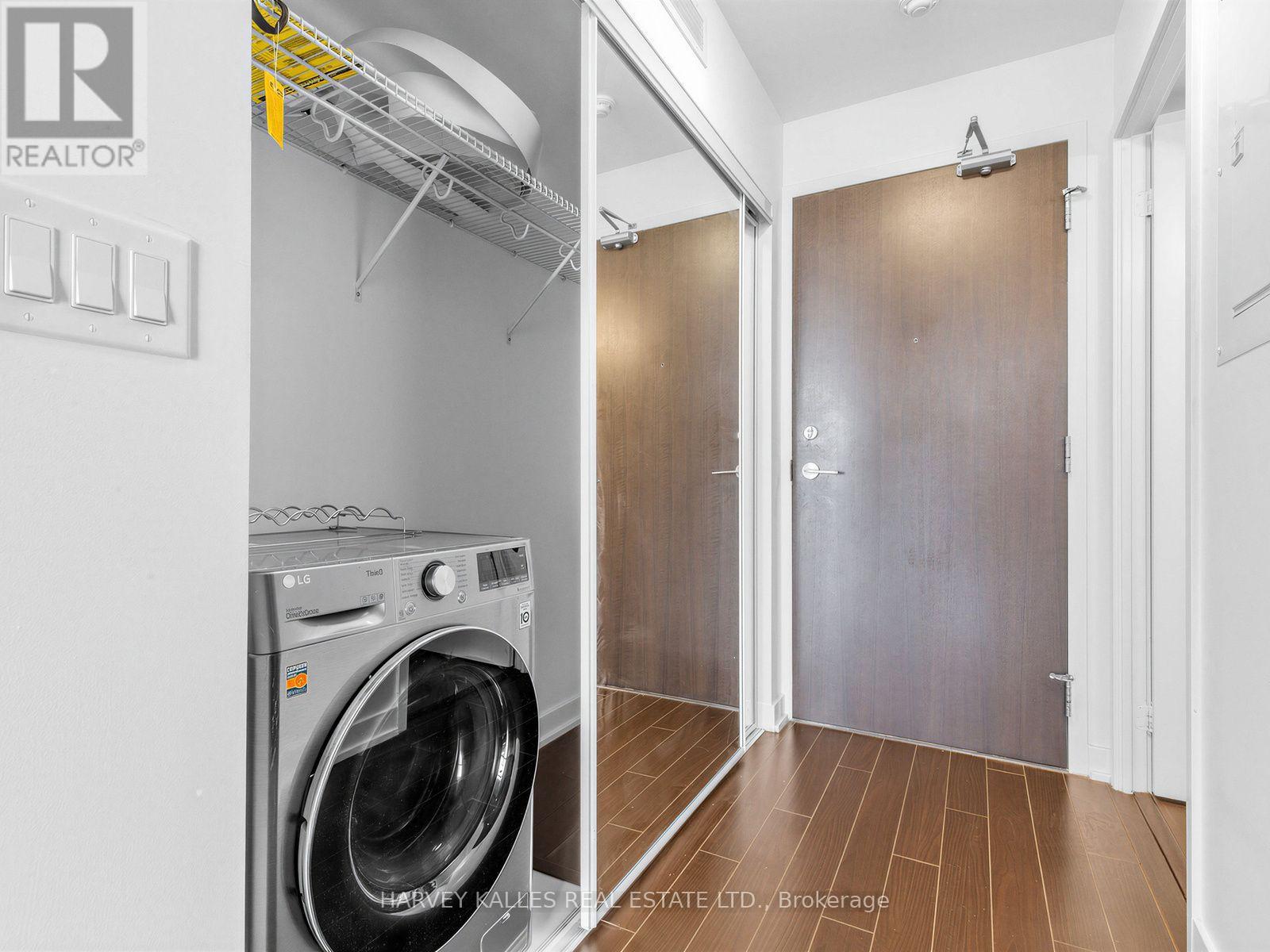 3002 - 38 DAN LECKIE WAY