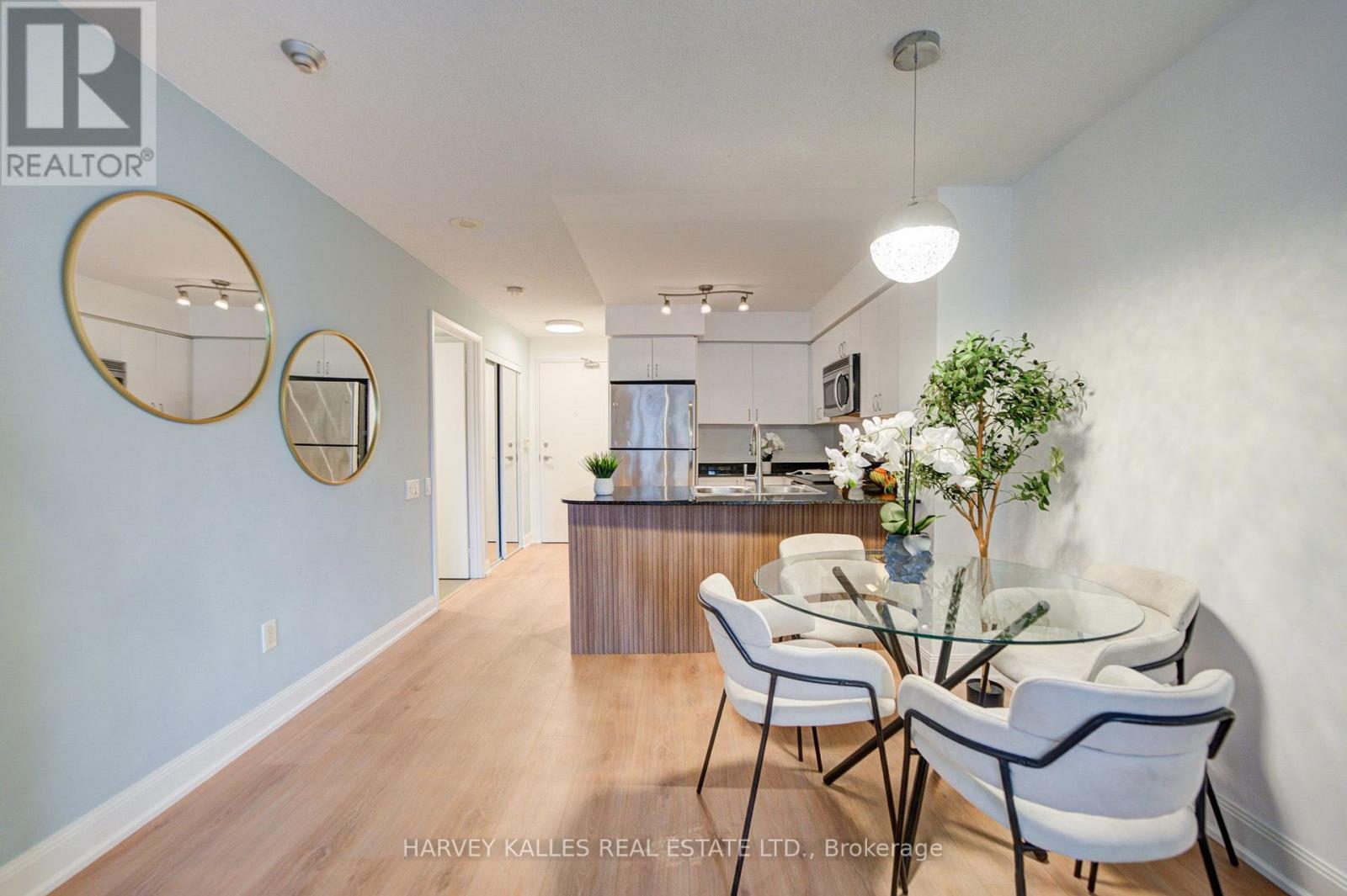504 - 2191 YONGE STREET