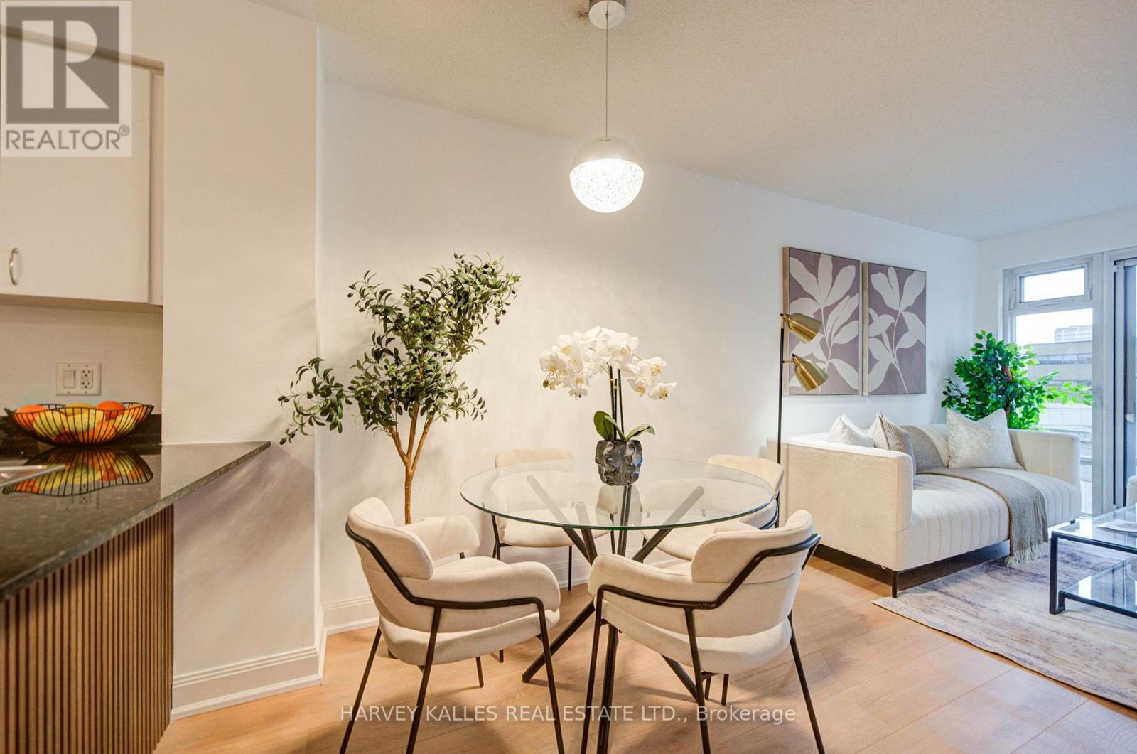 504 - 2191 YONGE STREET