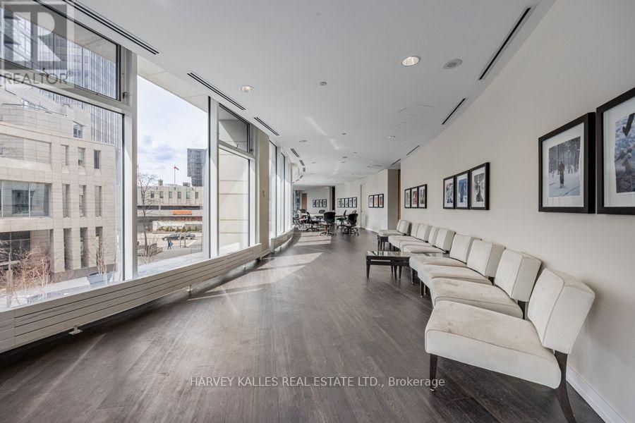 504 - 2191 YONGE STREET