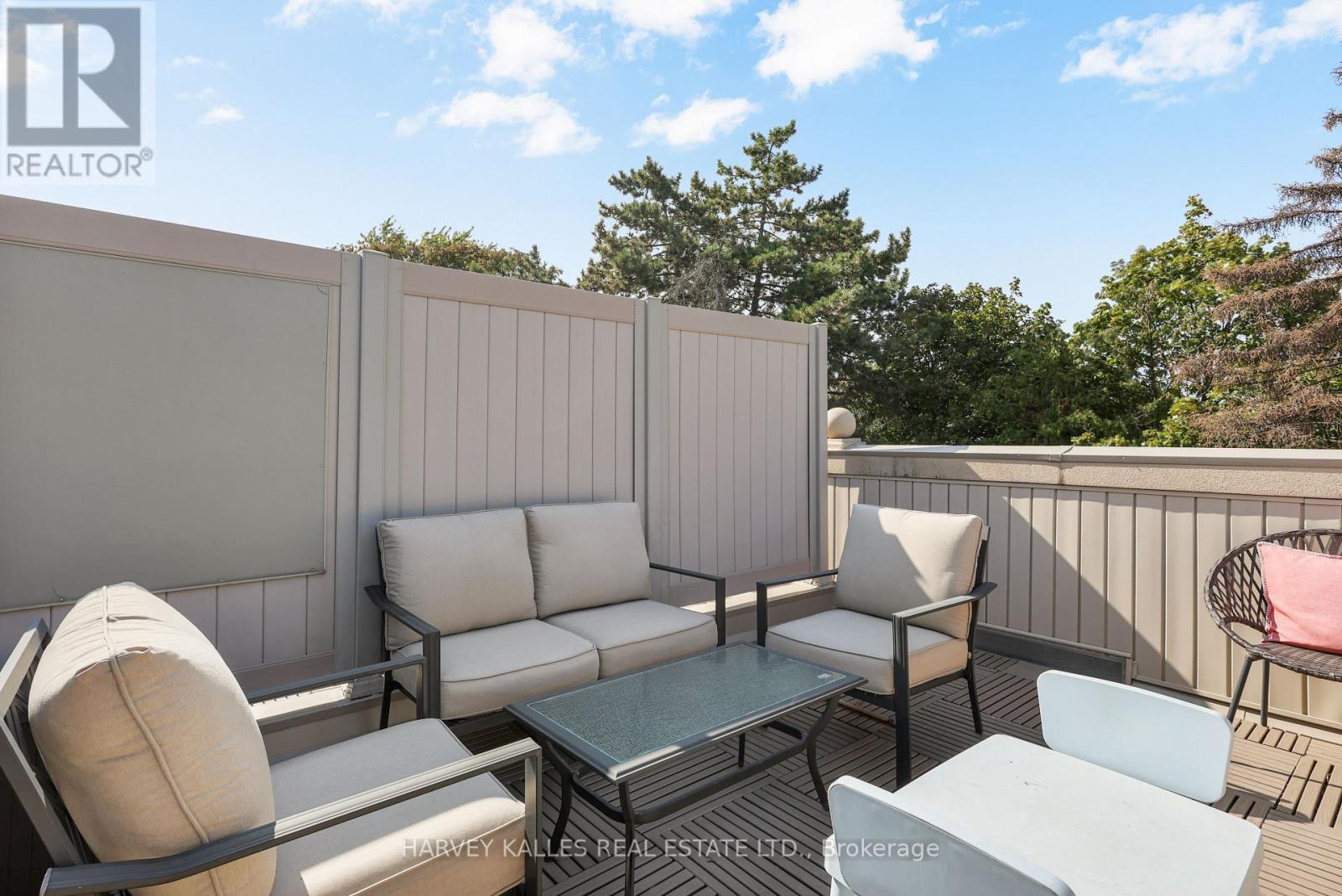 7 - 70 HARGRAVE LANE