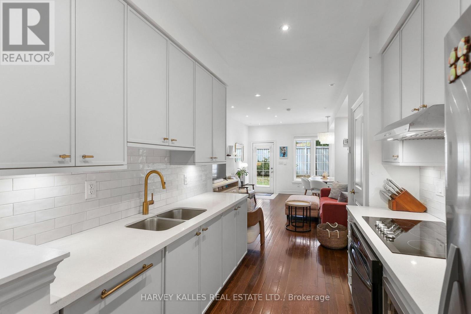 7 - 70 HARGRAVE LANE