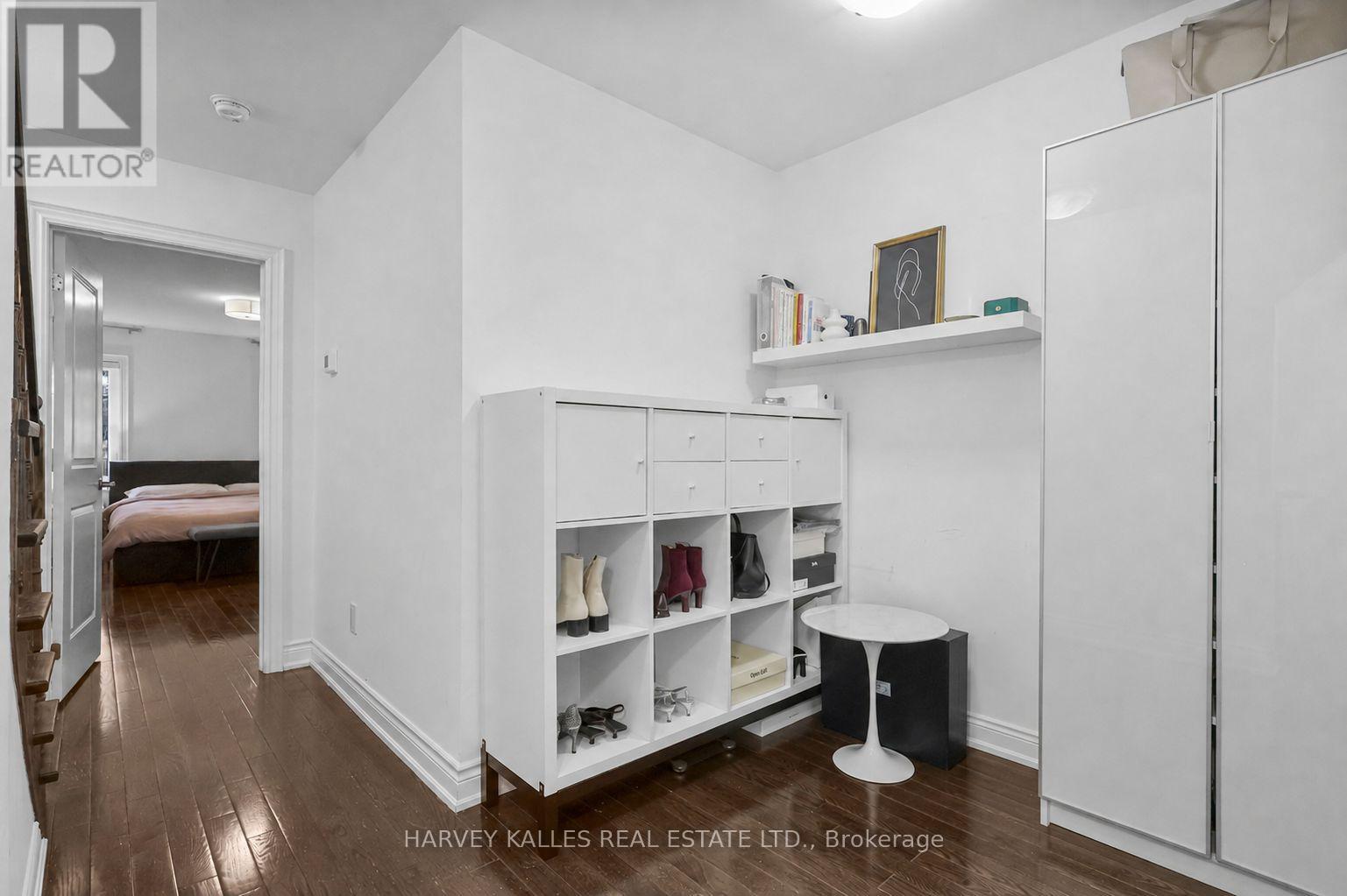 7 - 70 HARGRAVE LANE