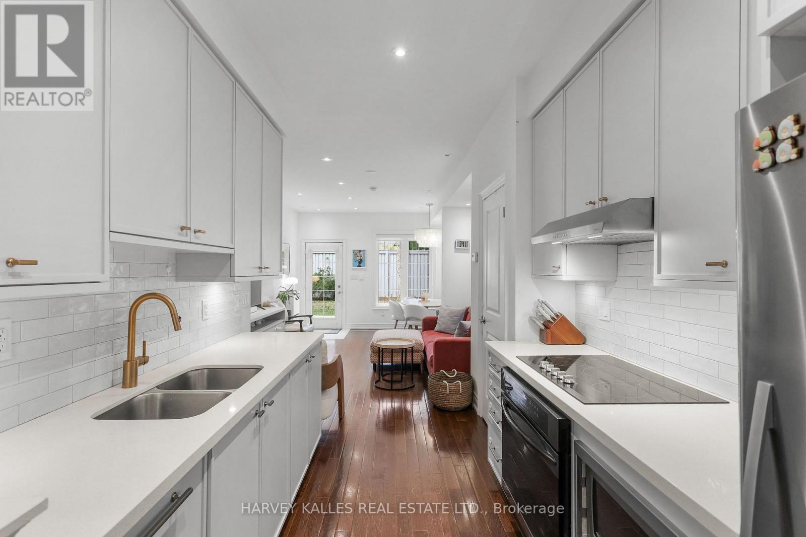 7 - 70 HARGRAVE LANE