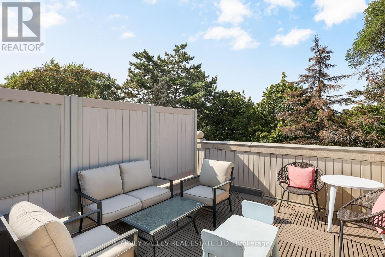 7 - 70 HARGRAVE LANE