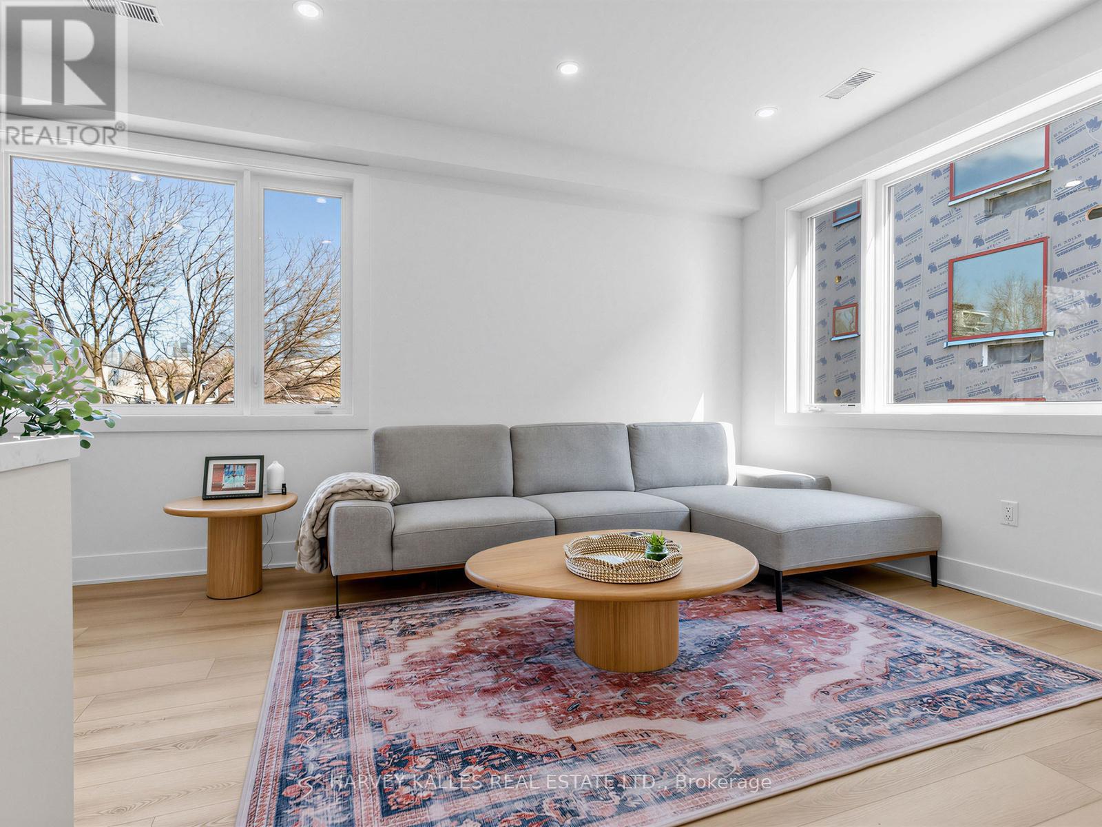 3A - 45 BELLEVUE AVENUE