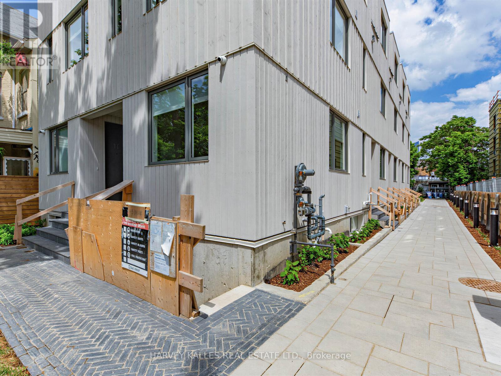 3A - 45 BELLEVUE AVENUE