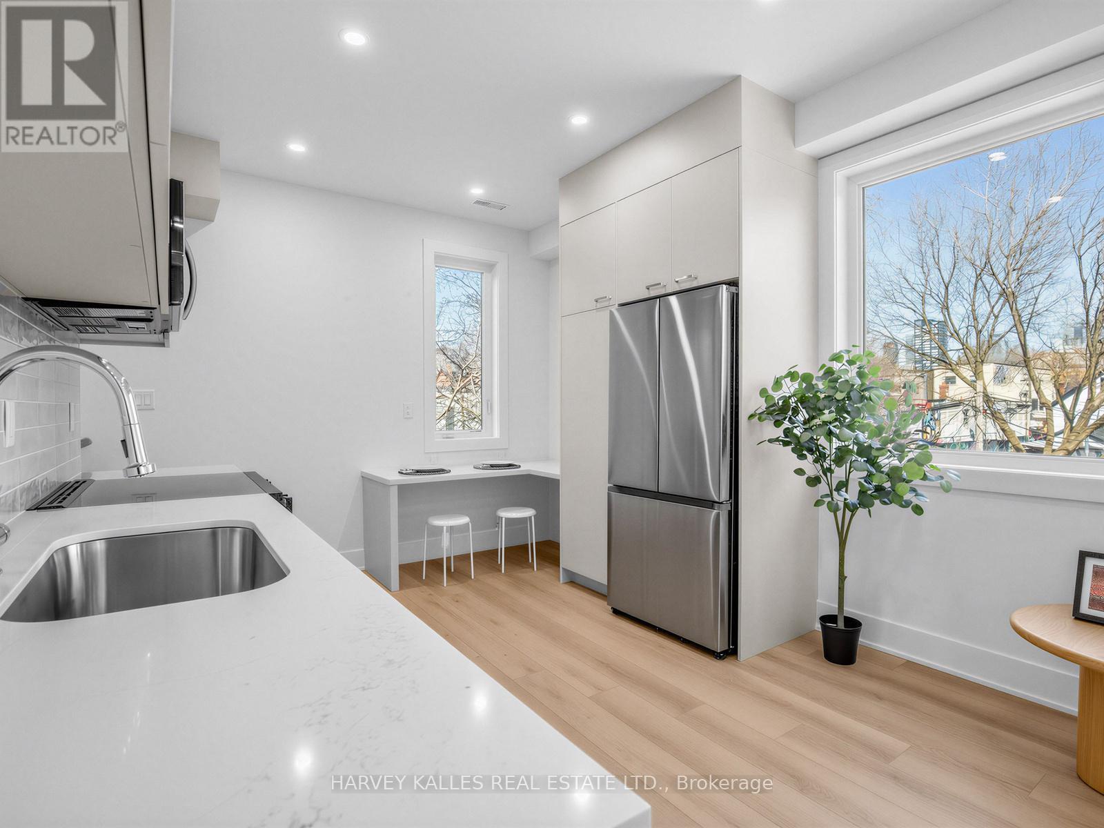3A - 45 BELLEVUE AVENUE