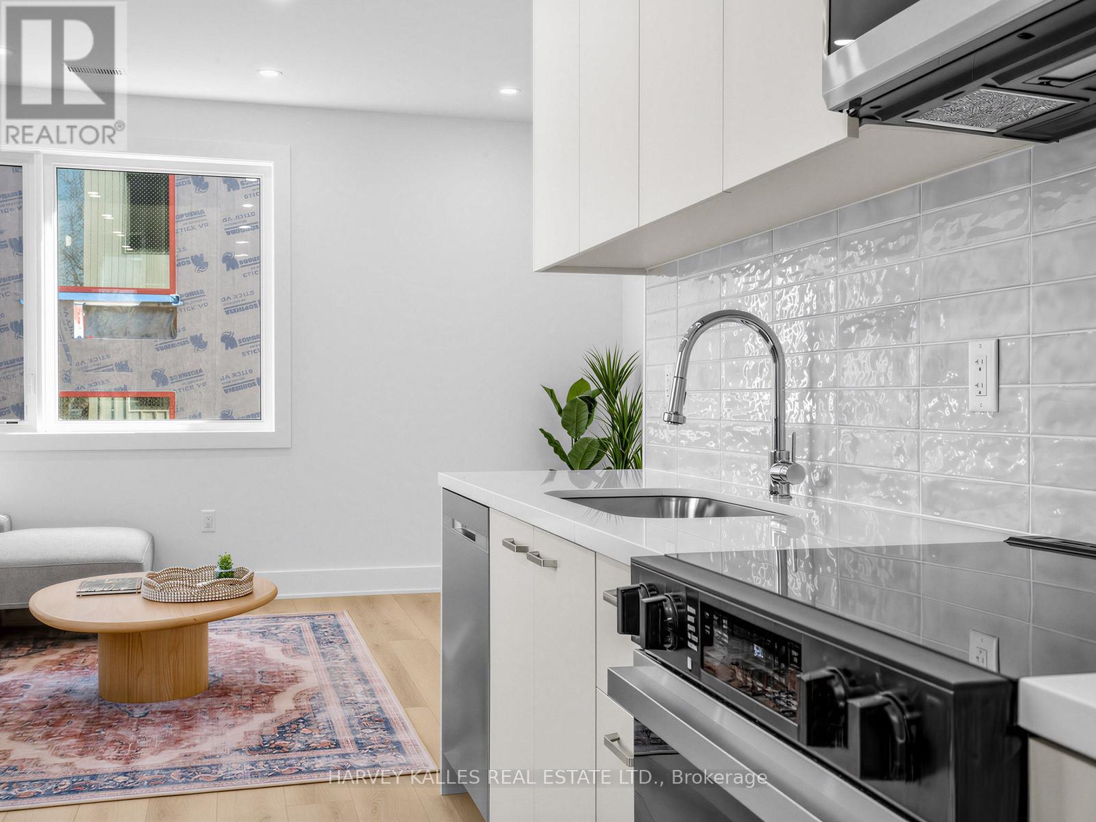 3A - 45 BELLEVUE AVENUE
