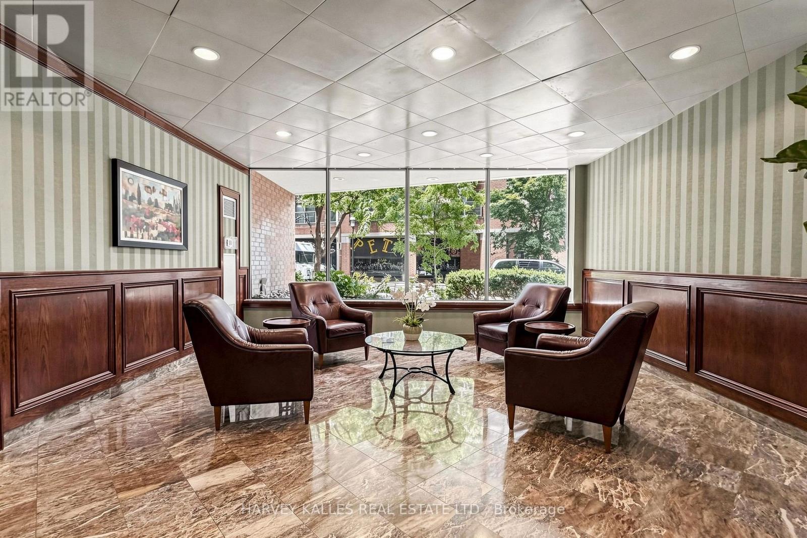 408 - 1055 BAY STREET