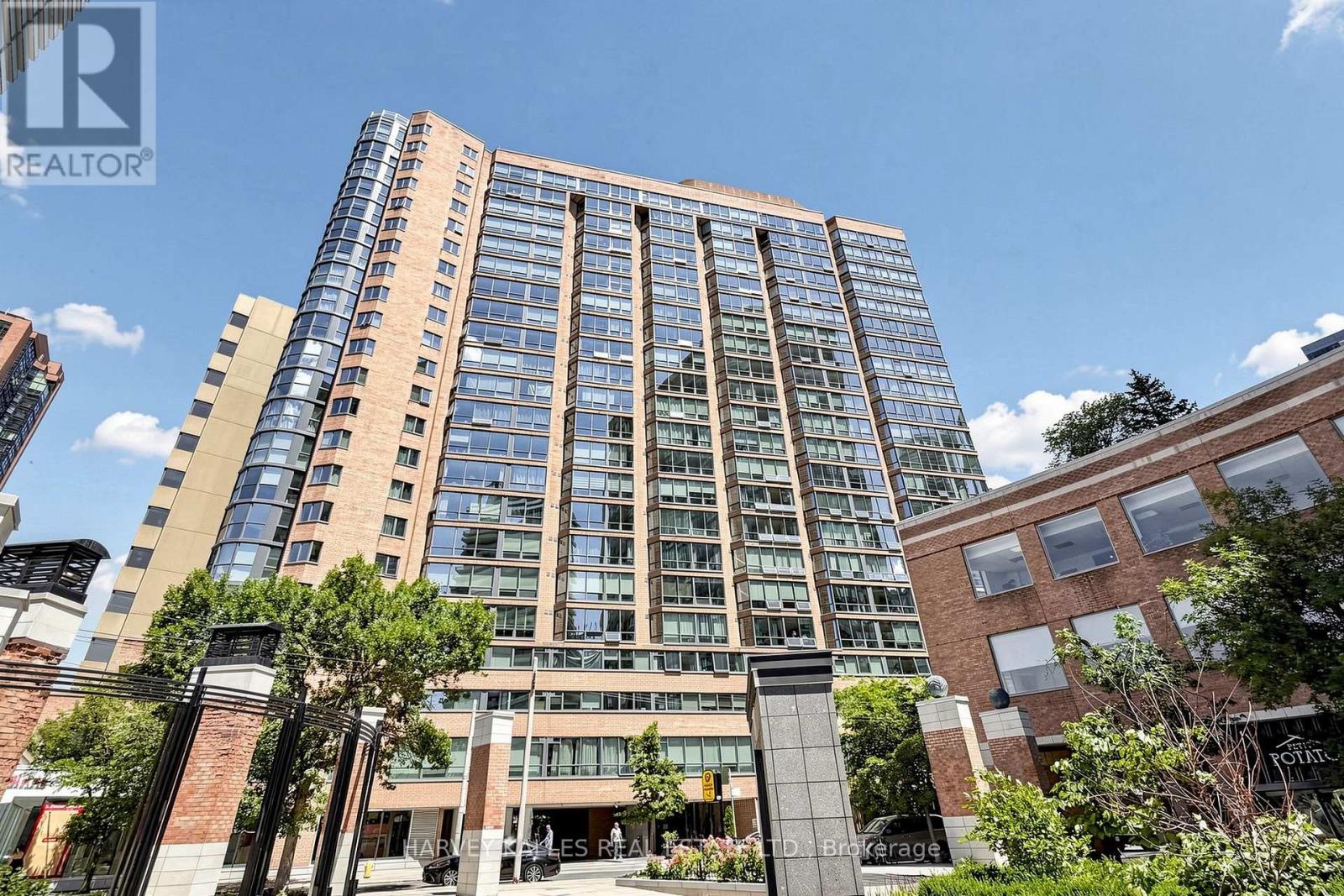 408 - 1055 BAY STREET
