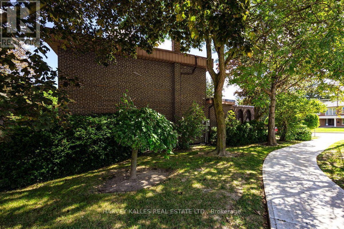 30 COREYDALE COURT