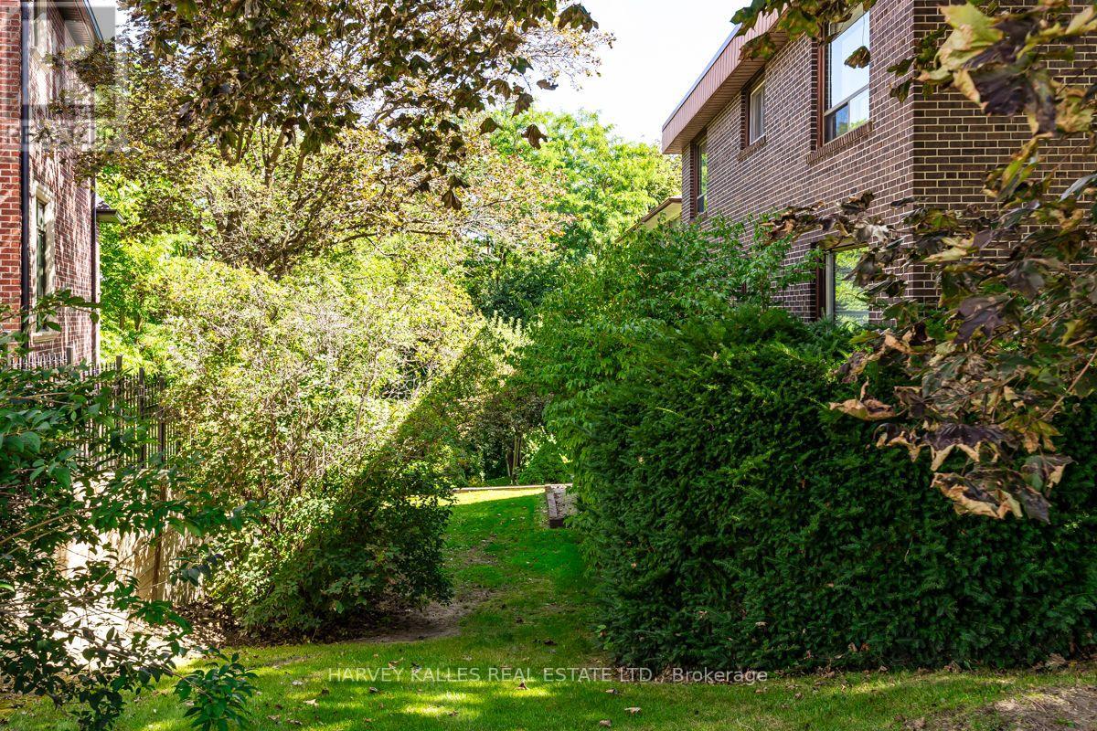 30 COREYDALE COURT