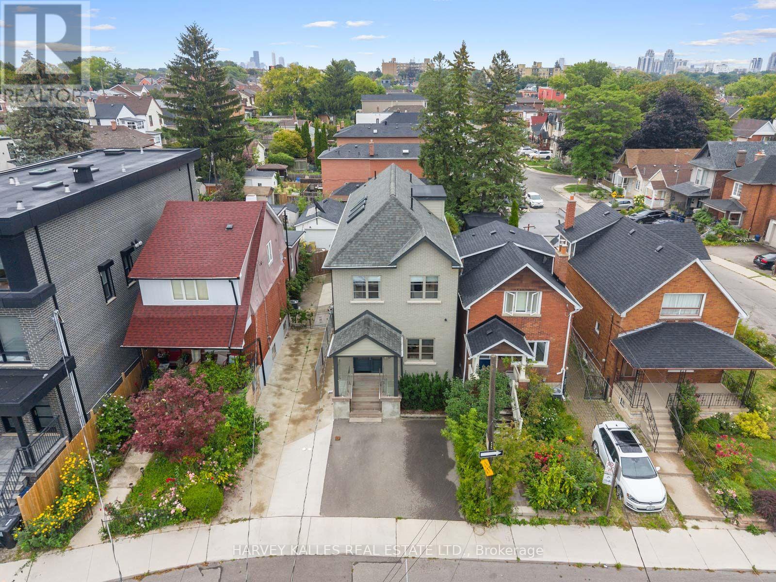 381 GLENHOLME AVENUE