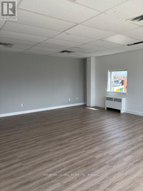 215 - 170 THE DONWAY WEST