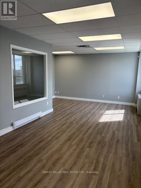 215 - 170 THE DONWAY WEST